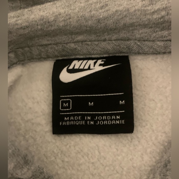 nike hoodie - Picture 3 of 3